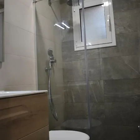 Con Wifi Y Aire Acondicionado En Playa Apartment
